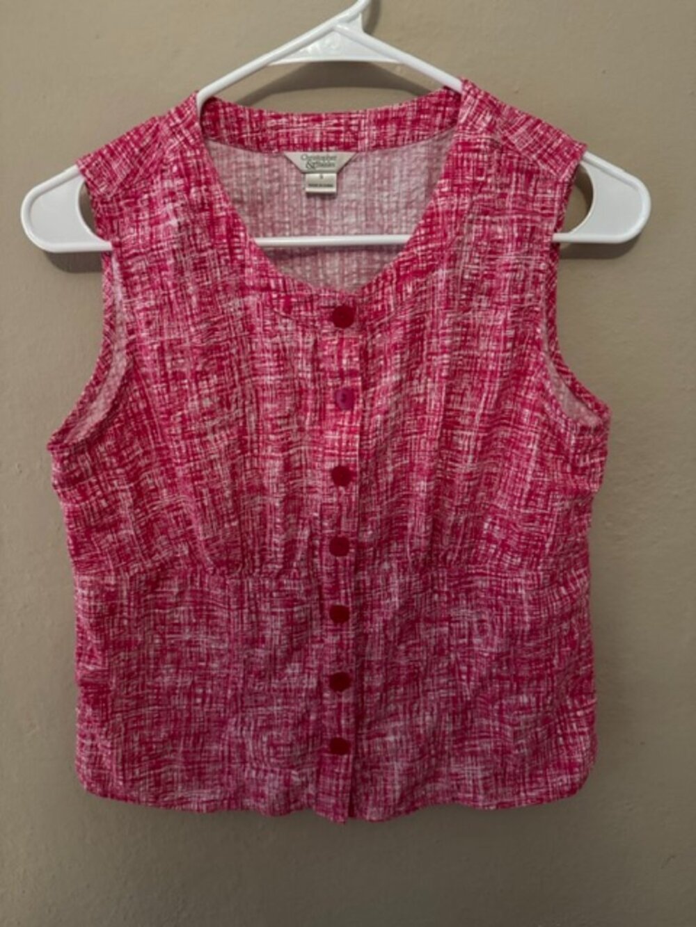 Women's hot pink sleeveless top